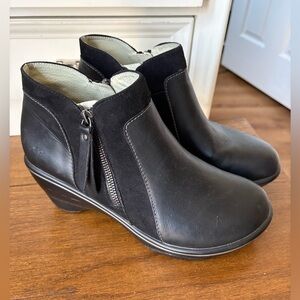 JBU Black Ankle Booties with Zipper